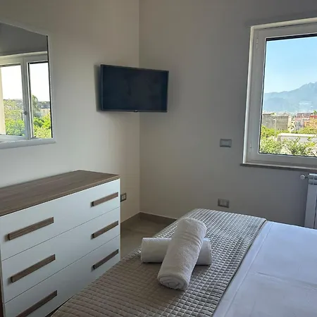 Apartament Leonida *