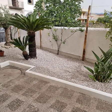 Apartment Leonida *